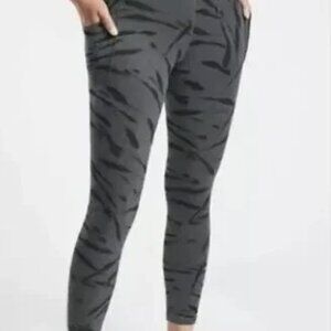 Athleta Salutation Stash Pocket II Legging 7/8 Length
